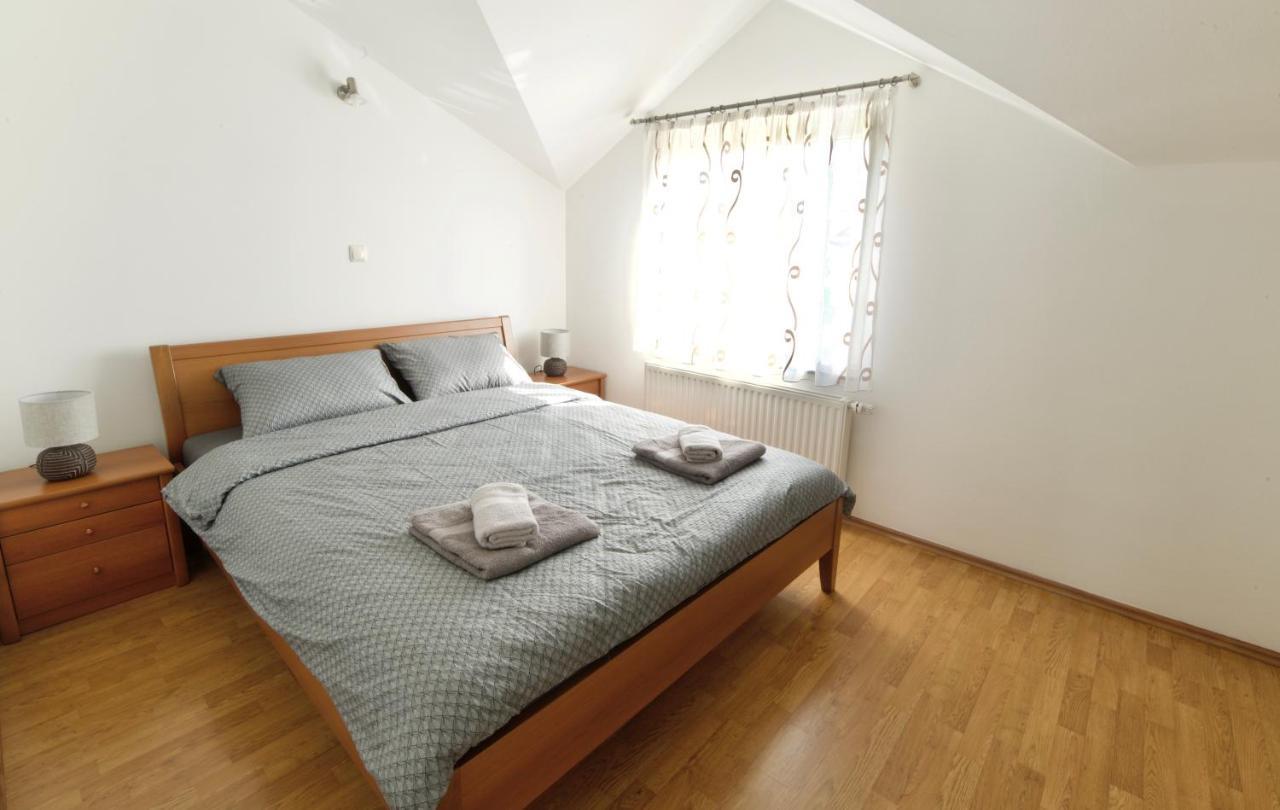 Willa Relax House Nizic Drazice Zewnętrze zdjęcie