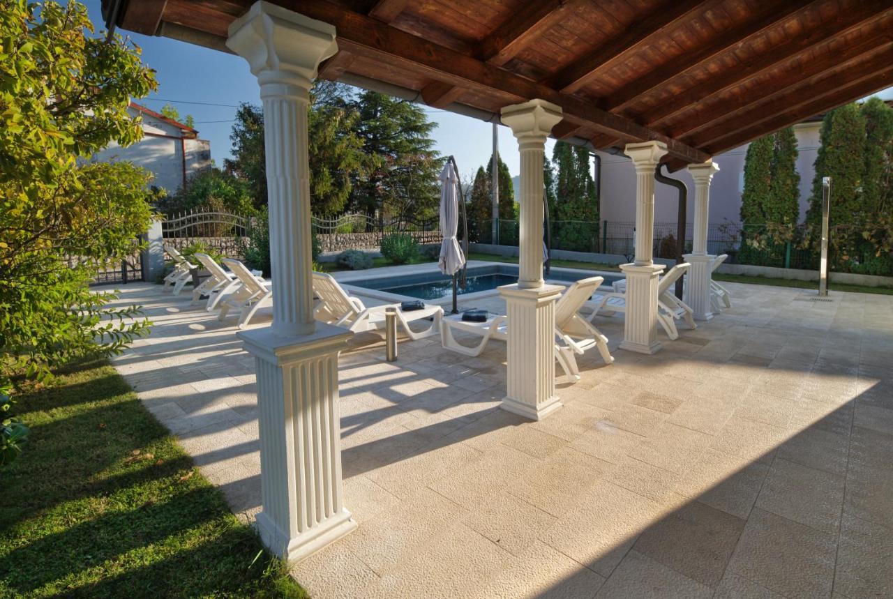 Willa Relax House Nizic Drazice Zewnętrze zdjęcie